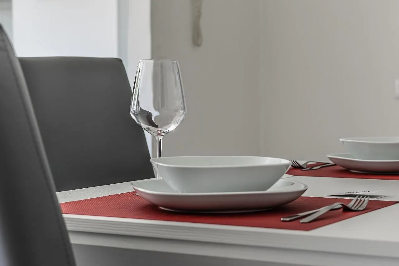 Treviso To Venice - By Flora Apartment